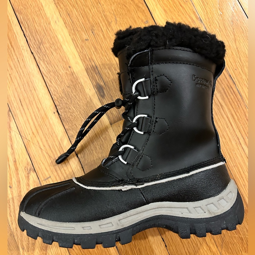 BearPaw Waterproof Girl’s Winter Boots, Size 2